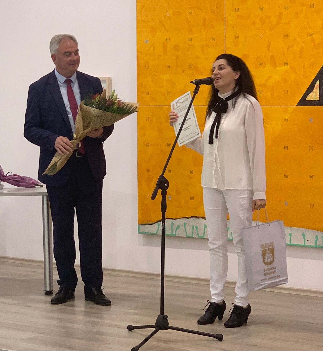 Община Плевен отличи дейци на културата за 24-ти май 